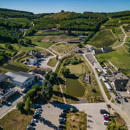 Bodri Pincészet Hotel *
